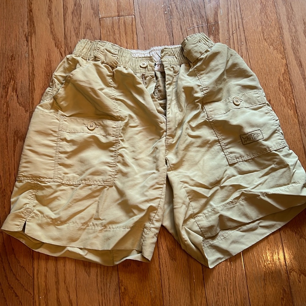 Aftco size 28 men’s shorts